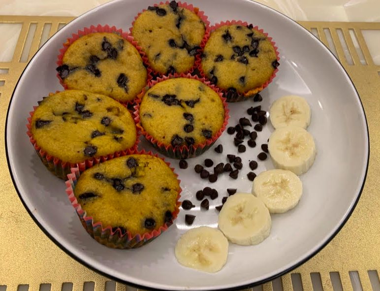 Banana chocolate-chip muffins